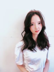 -妃格美发沙龙·烫发·染发