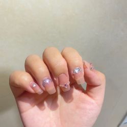 -瞧·享轻奢美甲美睫
