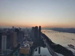 点击看大图 -裕月馨月子中心(滨江店)