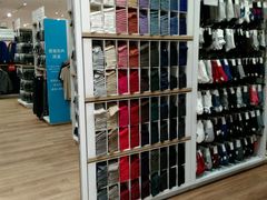 -优衣库(哈尔滨乐松广场店)
