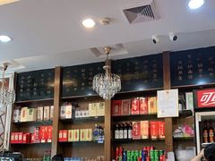 -渝君重庆火锅(嘉宾路店)