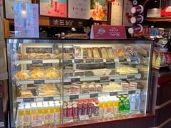 面包甜点陈列柜-COSTA COFFEE(新奥购物中心店)