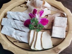 豆制品四拼-滇釜火锅·能喝汤的火锅(车公庄店)