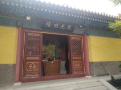 -挂甲禅寺