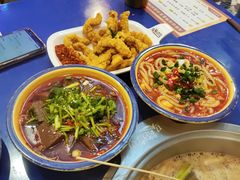 -马路边边火锅串串(观前街店)