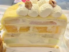 应季白巧水果千层-PAOPAO Bakery&Café(港汇店)