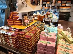 -黄远堂凤梨酥·伴手礼(中山路六店)
