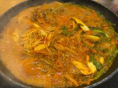 土豆脊骨锅-喇喇排骨火锅·传统韩式脊骨汤(望京西园总店)