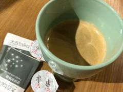 美式咖啡-HELLO 27 意面·沙拉·帕尼尼