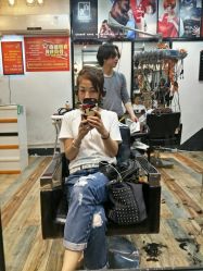 -百秀美发精致烫染