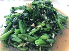 -俺家菜馆(百里峡店)