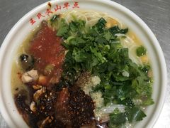 -文山荷鲜居(翠湖店)
