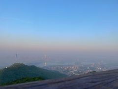 -紫金山山顶公园