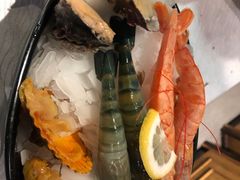 -领鲜活海鲜榴莲自助火锅(东门店)