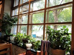 靠窗位-鑫日千里马朝鲜族小馆(总店)