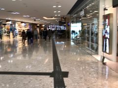 -东荟城名店仓