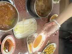 -四囍码头海鲜烧烤自助火锅(外滩南京东路悦荟广场店)
