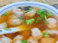 -老谢野馄饨(延安路店)