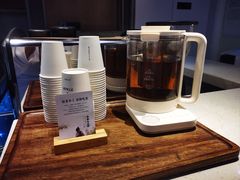 -上海虹桥中心爱琴海亚朵S酒店