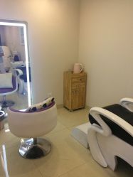 -海豚湾高端月子会所(黄浦店)