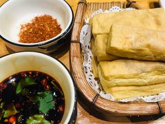 石屏烧豆腐-老滇山寨•云南特色菜•地方菜•民族风情歌舞表演(金碧店)