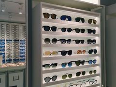 -目艮眼镜SHOWROOM(品牌集合店)