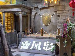 -暴风岛沉浸式体验馆(百联世纪店)