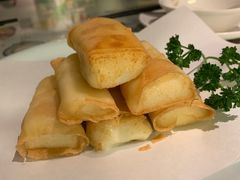 -新大咀港式茶餐厅(宝山万达店)