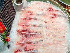 -得意咚瓜·顺德鱼生·冬瓜火锅(深圳首店)