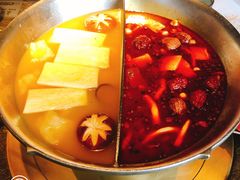 台式麻辣锅-湊湊火锅·茶憩(新中关购物中心店)