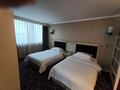 -成都绿洲大酒店(春熙路太古里店)