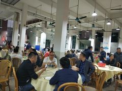 大堂-标记美食新鲜猪杂(兴南大道店)