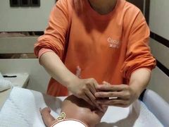 -爱的果实月嫂育婴师(世纪东方店)