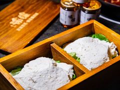 -渝涯重庆豆花老火锅(中赢国际店)