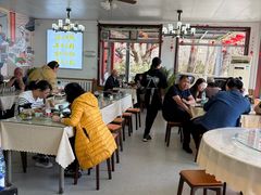 -天天向上素食餐厅(五台山店)