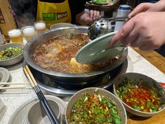 -肖肖酸萝卜鱼火锅(总店)