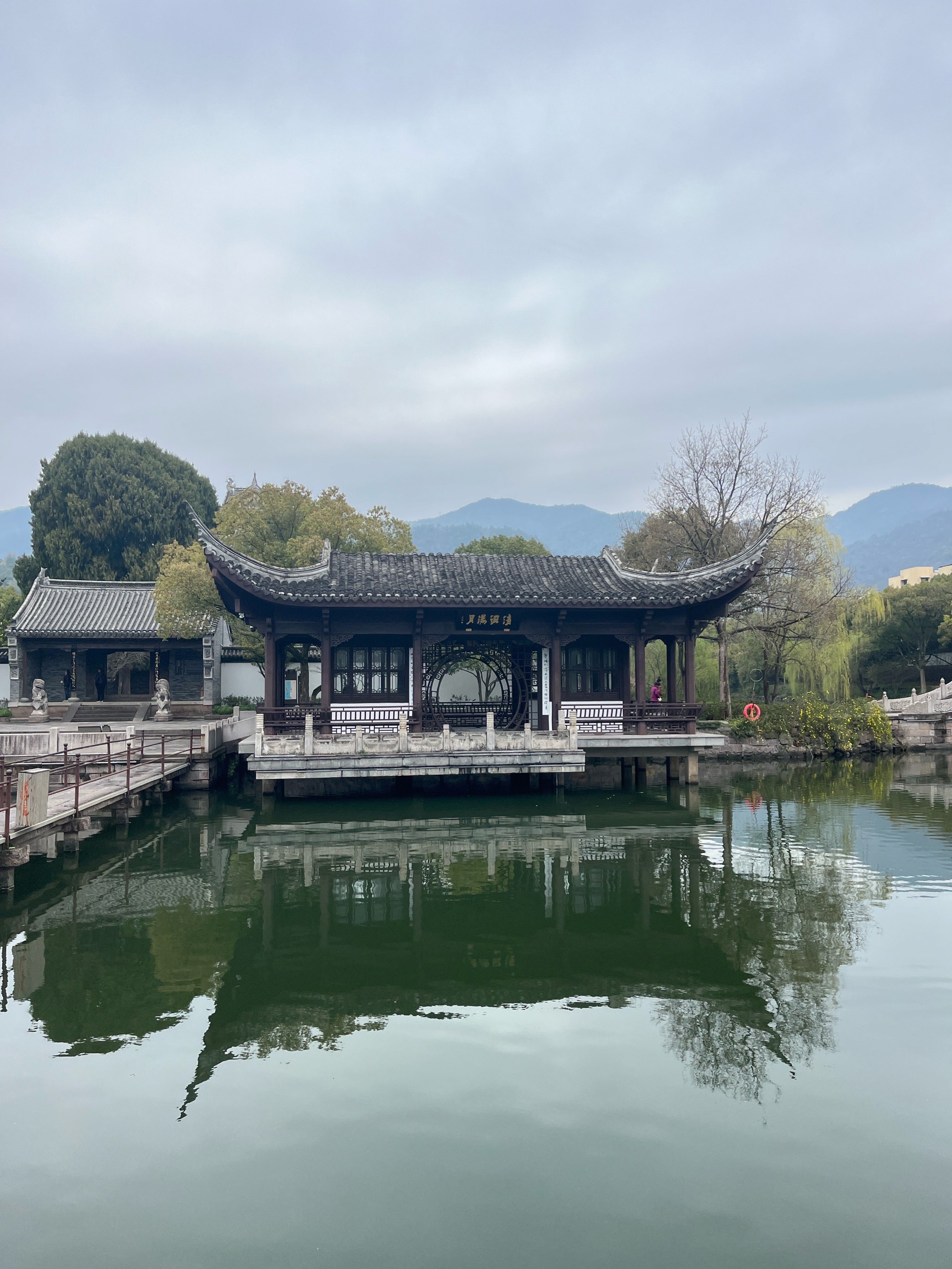 台州东湖风景区图片