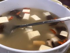 -东北老家私房菜(文灶店)