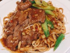 干炒牛河-春满园·早茶·粤菜·宴会(前海店)