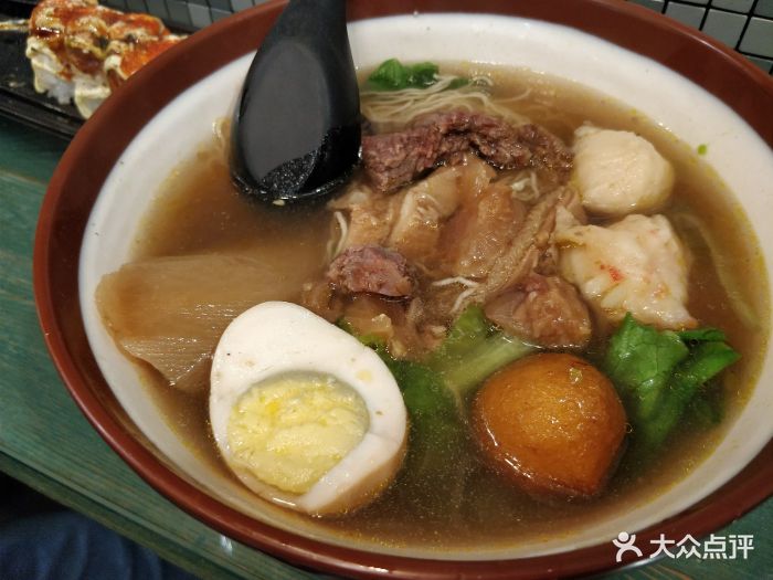 呈隆记(龙之梦购物中心虹口店)全家福公仔面图片 - 第1张