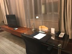 -上海浦东假日酒店