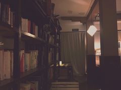 -榴莲咖啡馆