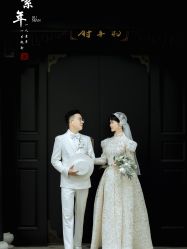 -AOROA·奥洛拉婚纱摄影·旅拍·礼服