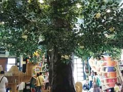 -钟书阁(松江泰晤士小镇店)