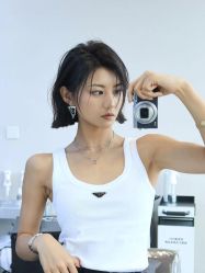 -丁和李朴美发沙龙