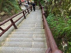 -三叠泉瀑布