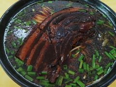 -小龙大肉面馆