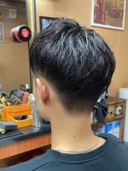 -纯剪男士理发馆·烫染专业店