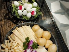 -捞王锅物料理(上海世茂广场店)