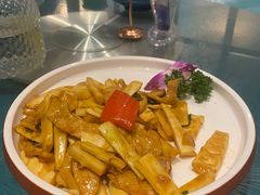 -味妙顺德厨房(绿地缤纷城店)
